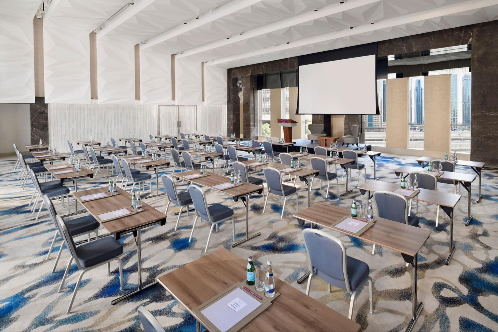 크라운 플라자 두바이 마리나 호텔 외부 사진 Meeting room